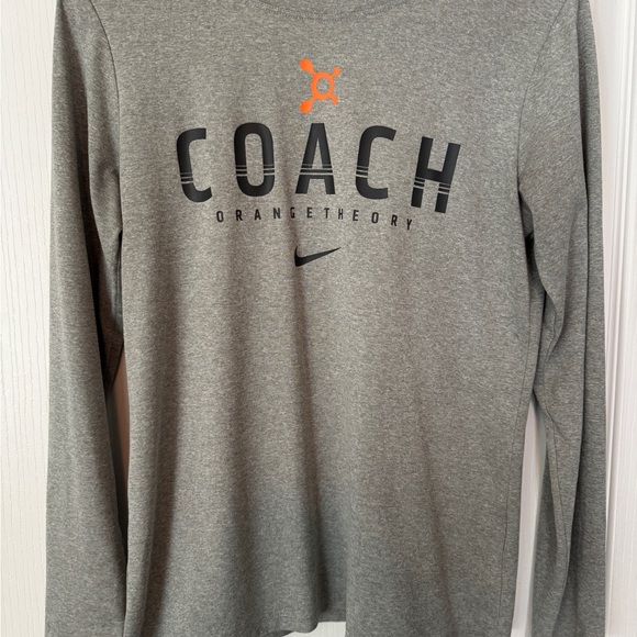 Gray Nike Orangetheory Coach long sleeve T-Shirt - Picture 2 of 3